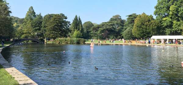 Kearsney Abbey, Model Boat Regatta, White Cliffs Country