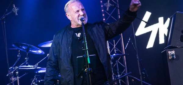 Photo of the singer of the band The Skids